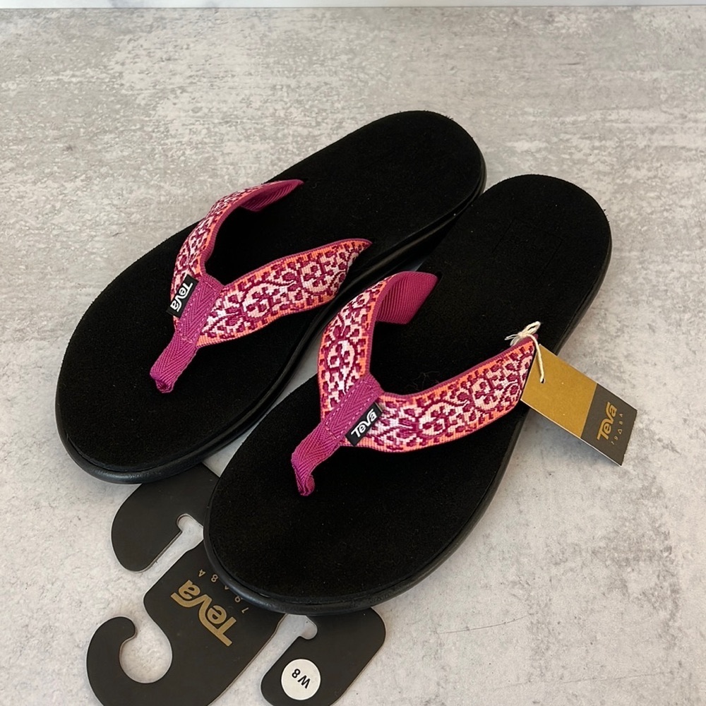 Teva Women’s Voya Flip - NEW